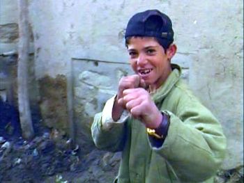 afghan-kid-fists-tk