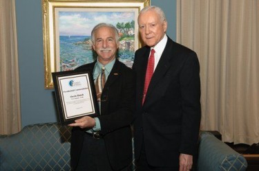 Senator Hatch receives the American Pain Foundation's Public Service Award from Dr. Perry Fine, Professor of Anesthesiology, University of Utah. (Undated photo on Hatch's website) 